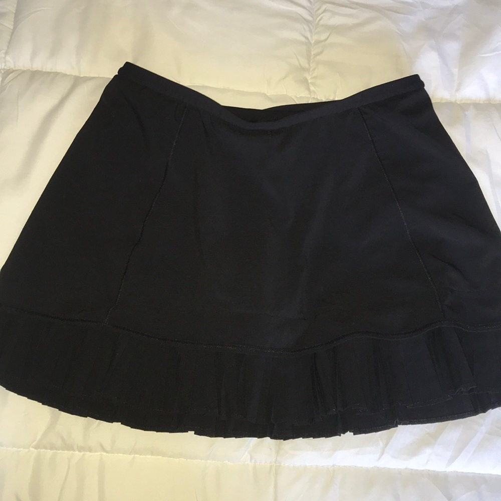Lululemon Black Ruffle Athletic Skirt